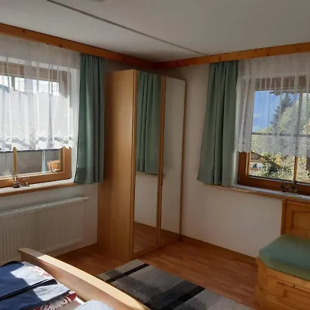 Haus Bergfrieden Apartment *